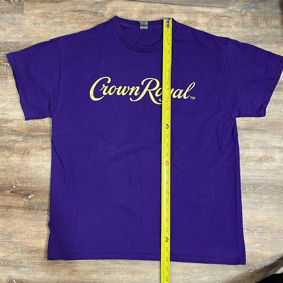 Men’s Large Purple Crown Royal Short Sleeved T-shirt NWOT - Picture 6 of 8